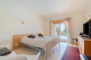 Mediterranean Villa with Panoramic Views