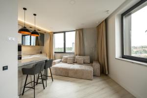 20-215 New York spacious, Antonovycha 74, Kyiv centre, Olimpiiska metro nearby, fantastic city view, 15 kW backup power, Petrovdom Apartment