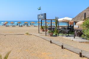 WintowinRentals Playa Linda Benajarafe Beach and Pool