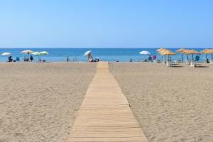 WintowinRentals Playa Linda Benajarafe Beach and Pool