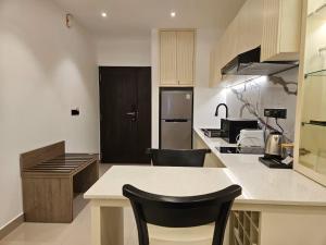 Beachfront Luxury Studio in Negombo By Excellence