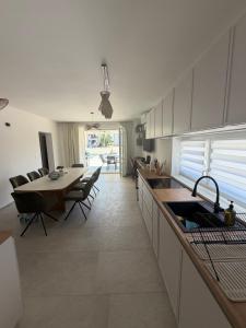 Villa B&S