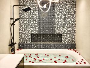 Luxury 2BR - Airport Pickup - Airport 14 Min - Beach 3 Min Walk