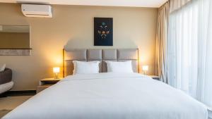 PLAYA DEL PACHA Suites Hotel