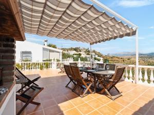 Casa Juan for 8 with pool, BBQ terrace, panoramic view