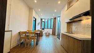 Light Home Apartment