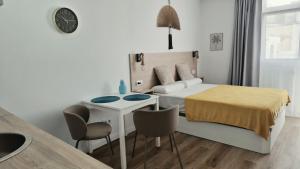 Beach Life Modern Studio