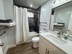 NEW COZY Apartment 2-Bedrooms Easy Parking