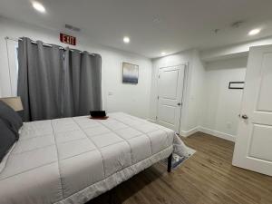 NEW COZY Apartment 2-Bedrooms Easy Parking