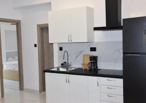 Luxury City Apartment, 3 bedrooms 3 baths, Chania
