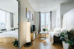 H2B Westlake 2BR