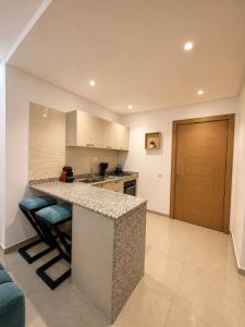 New apartment, swimming pool, beautiful view, 5 min to the beach by car