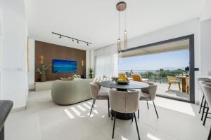 Duplex Penthouse Rooftop Jacuzzi Terrace Views