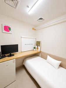 402,20 minutes to Gangnam Hongdae, Guesthouse, single room,Itaewon, shared bathroom,