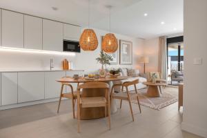 Camarate Hills Luxury Garden Pool View Apartment