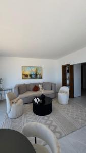 Breathtaking Sea View Apartment S18