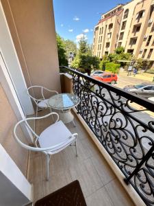 Двухкомнатный апартамент в комплексе Dawn Park Deluxe