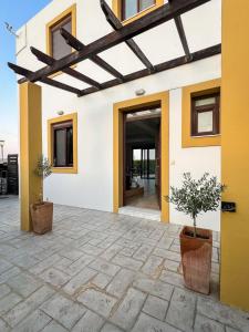 Villa Yellow Butterfly with Private Pool and Sea View near Lindos - Gennadi
