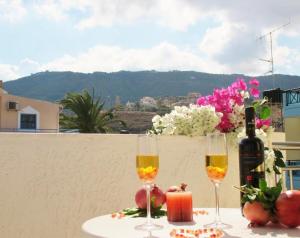 Apollonia Apartments