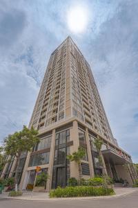 Apartment with Han River View Balcony