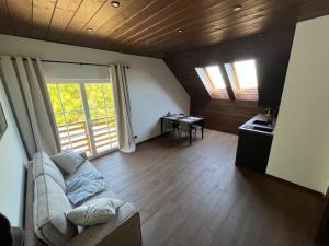 Chata Nova Izera - kameralnie - pod lasem - przy szlaku - singletrack - gondola - jacuzzi