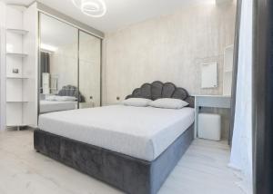 RICH 6 Apartment