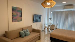 Studio in Corrientes Avenue - 6th Floor & Balcony