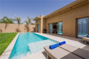 Bungalow Menara Piscine chauffee sans vis a vis