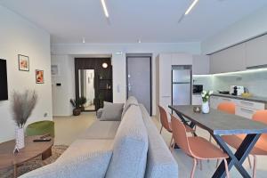 Bright And Elegant Apartment - Lotis