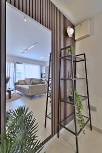 Bright And Elegant Apartment - Lotis