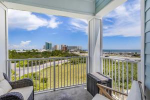 Grand Caribbean 423 by Vacation Homes Collection