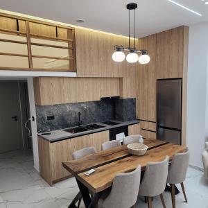 Saranda Apartments