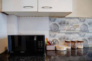 3BHK Bohemian Gem - Chhatarpur