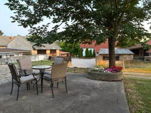 Bohemica Garden Homes 65