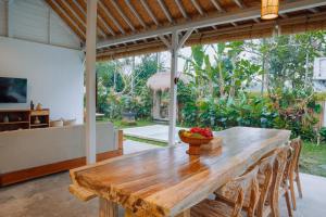 Casa Kaluku Private Villa in Bali Rice Fields
