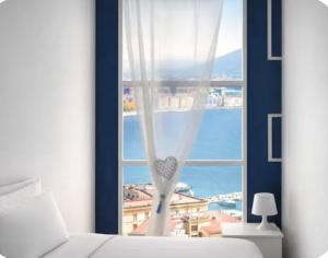 Ellebi Home - Appartamento Elegante e Luminoso a Napoli