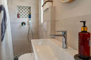 Ismaelli Palace Sunset Suite