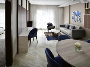 Mövenpick Hotel Apartments Downtown Dubai