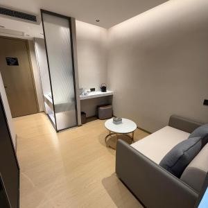 Atour Hotel Beijing Fuxingmen