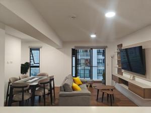 Modern apartment with balcony and panoramic views
