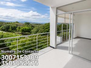 Lujoso Apto Vacacional Condominio con Piscina - FLANDES