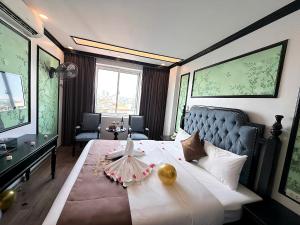 Crown Luxury Hotel