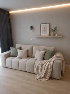 Luxurious ONE Studio Via Roma Residential Complex