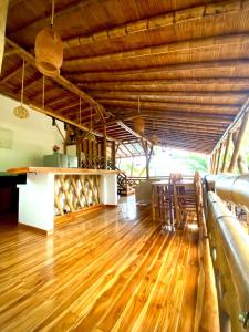 Valle del Mar - Tropical Bali House