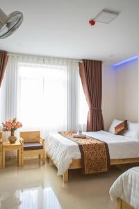 Thanh II Hotel - 43 NKKN - Không Gian Lại Ấm Áp, Vài Bước Đến Chợ Đêm