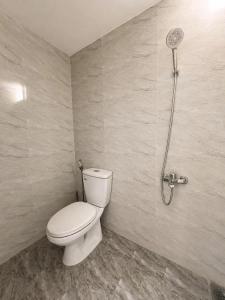 4-Bedroom House near My Khe Beach and Local Market