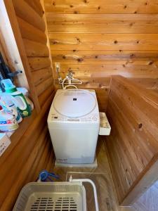 ちいさなリトリート琵琶湖-ゆったり過ごす貸切ログハウス-BBQ鍋ok-琵琶湖まで徒歩約3分