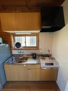 ちいさなリトリート琵琶湖-ゆったり過ごす貸切ログハウス-BBQ鍋ok-琵琶湖まで徒歩約3分