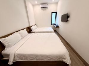 Hùng Anh Hotel