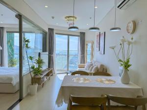 Harrys Apartment at The Sóng Vũng Tàu - Chill Stay with Free Infinity Pool